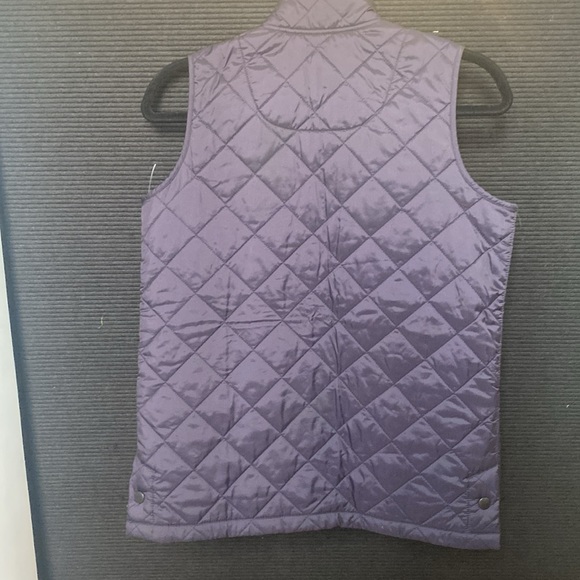 Barbour Boys, NWOT, Size 12/14, Quilted, Navy Vest - Picture 5 of 8